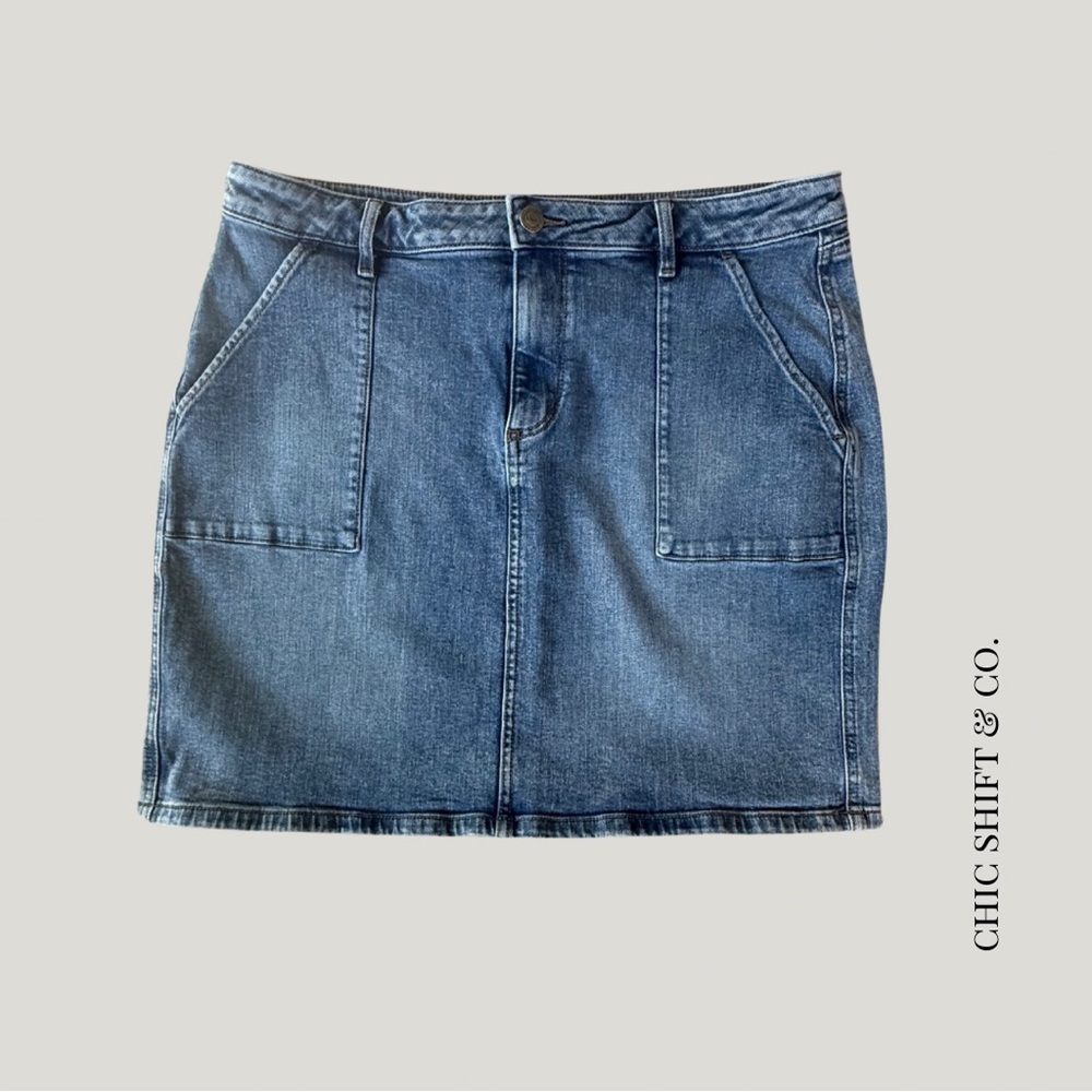 LOFT | Denim Cargo Skirt | Size 10